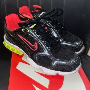 Nike spiridon cage 2